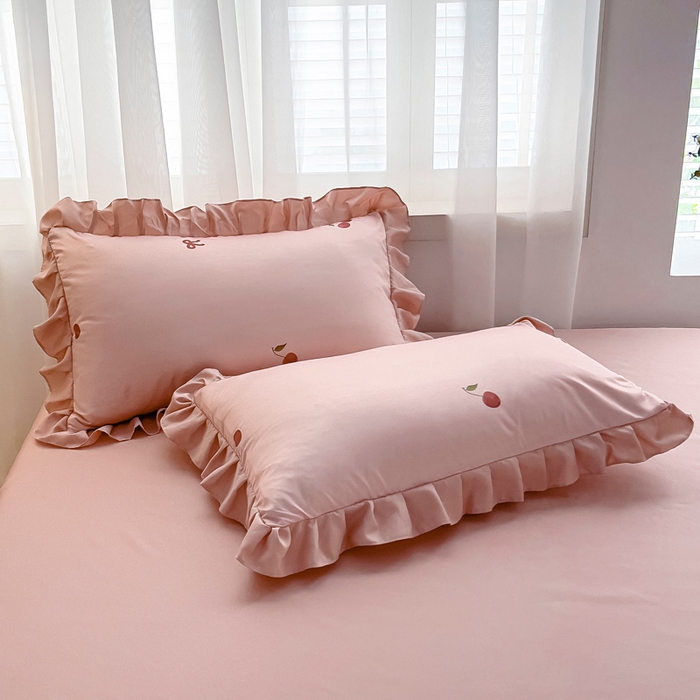 91家纺网 家纺一手货源 找家纺 找底底家纺 2025新款60S水洗天丝夏被夏凉被空调被床裙四件套 小樱桃