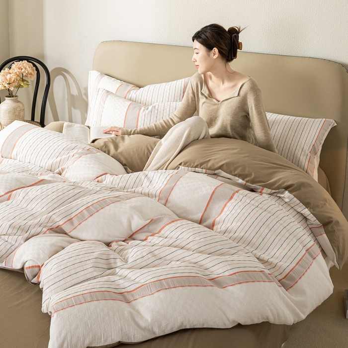 91家纺网 家纺一手货源 找家纺 九沐良品 2025新款全棉水洗棉提花四件套 简凝-卡其