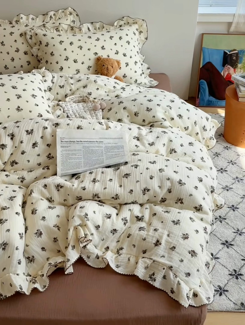 91家纺网 家纺一手货源 找家纺 2025新韩版花边全棉双层皱皱纱布四件套 清冷紫葡萄