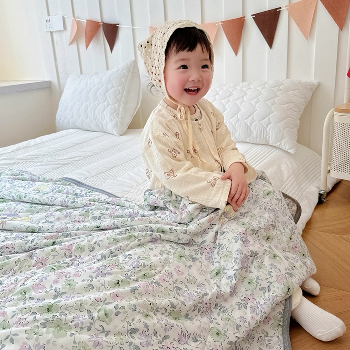 91家纺网 家纺一手货源 找家纺 兜米  2025夏季A类针织棉夏凉被小清新卡通双面针织棉空调被子被芯 花园兔