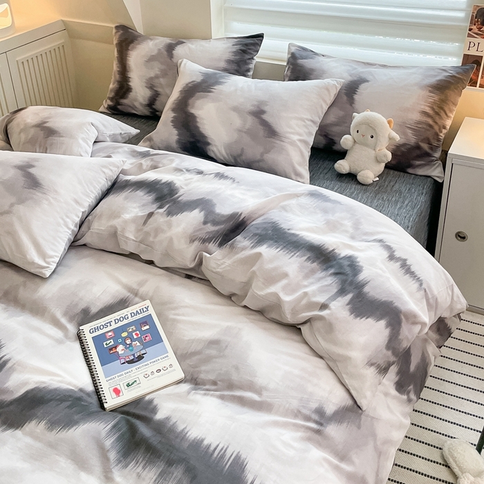 91家纺网 家纺一手货源 找家纺 吉象2025新款全棉印花北欧极简四件套系列 水墨画