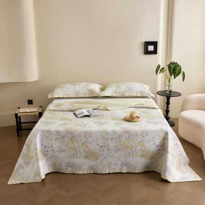 91家纺网 家纺一手货源 找家纺 黛舒家居2025新款天丝水洗印花夏被床盖三件套 花漾情