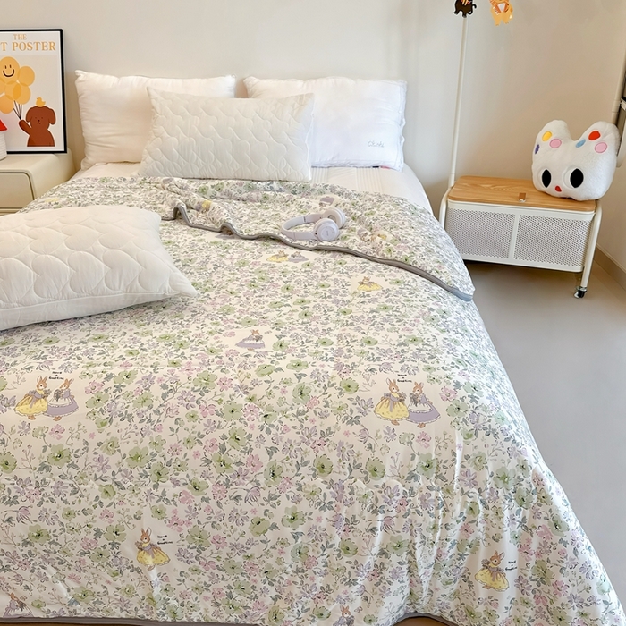 91家纺网 家纺一手货源 找家纺 兜米  2025夏季A类针织棉夏凉被小清新卡通双面针织棉空调被子被芯 花园兔