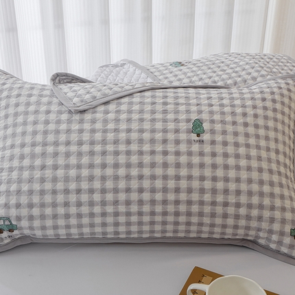 91家纺网 家纺一手货源 找家纺 美宜家 2025新款凉感丝绗缝夹棉印花枕巾 蝴蝶结兰50x80cm一对