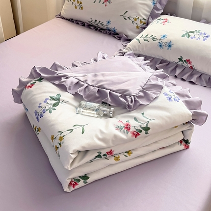 91家纺网 家纺一手货源 找家纺 找底底家纺 2025新款60S水洗天丝夏被夏凉被空调被床裙四件套 梦语