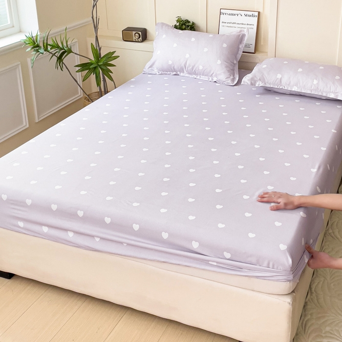 91家纺网 家纺一手货源 找家纺 朵朵家纺 2025新款亲肤棉芦荟棉床笠单床笠，磨毛床笠，印花床笠（可定制尺寸 ） 爱心紫