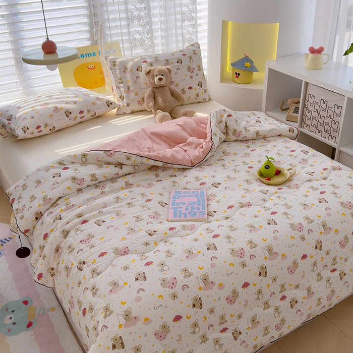 91家纺网 家纺一手货源 找家纺 美派工厂店2025新款水洗邹邹纱夏被 小考拉