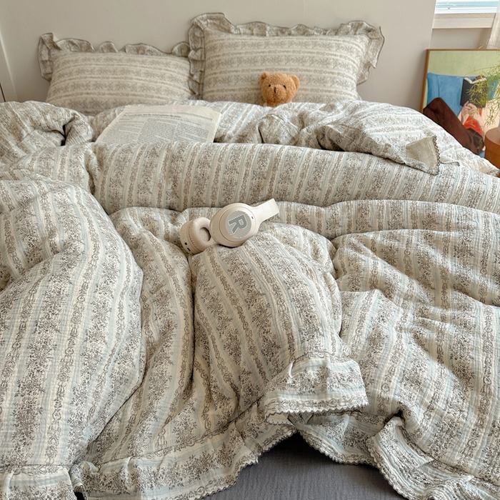 91家纺网 家纺一手货源 找家纺 2025新韩版花边全棉双层皱皱纱布四件套 白兰地