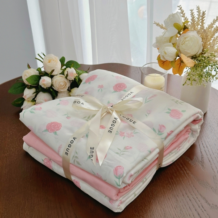 91家纺网 家纺一手货源 找家纺 黛馨家居2025新款全棉A类小清新双层纱四件套-系列二 粉色玫瑰