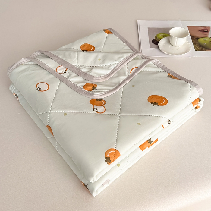 91家纺网 家纺一手货源 找家纺 薇玛仕 2025新款印花款小清新超声波大豆夏凉被空调被 柿柿如意