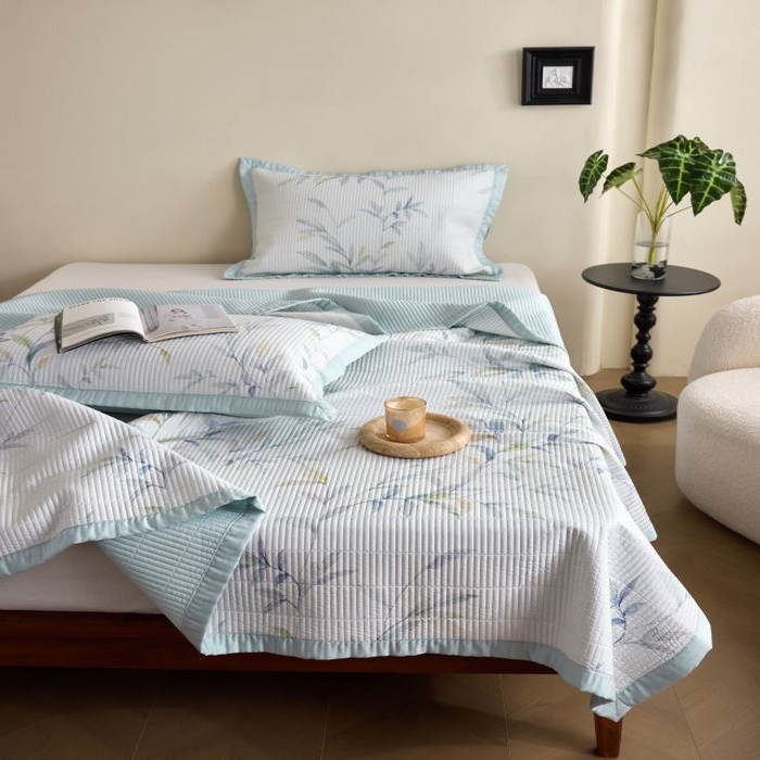 91家纺网 家纺一手货源 找家纺 黛舒家居2025新款天丝水洗印花夏被床盖三件套 春晓与梦