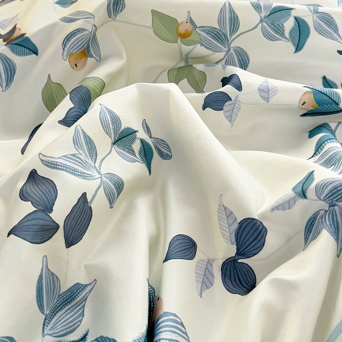 91家纺网 家纺一手货源 找家纺 找底底家纺 2025新款60S水洗天丝夏被夏凉被空调被床裙四件套 浪漫主义