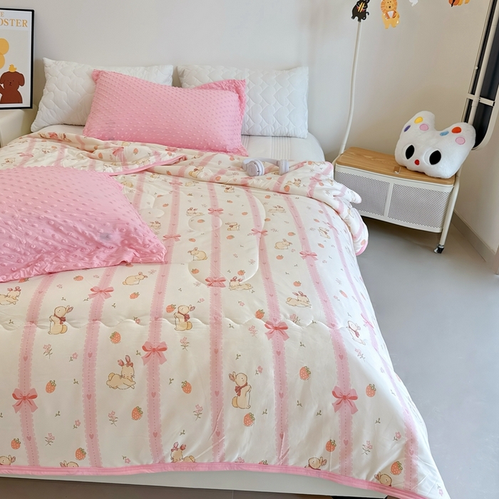 91家纺网 家纺一手货源 找家纺 兜米  2025夏季A类针织棉夏凉被小清新卡通双面针织棉空调被子被芯 蝴蝶结兔兔