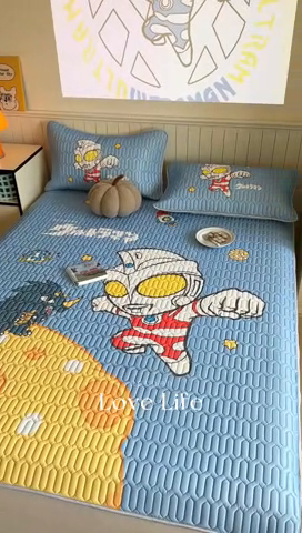 91家纺网 家纺一手货源 找家纺 金爱家 2025新款奥特曼乳胶凉席席子 乳胶-奥特曼之光