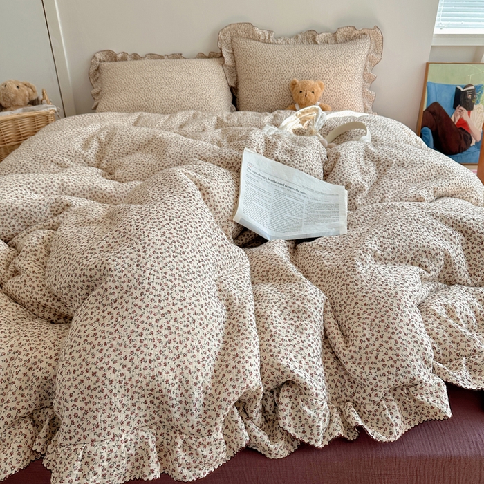 91家纺网 家纺一手货源 找家纺 2025新韩版花边全棉双层皱皱纱布四件套 紫鸢温柔