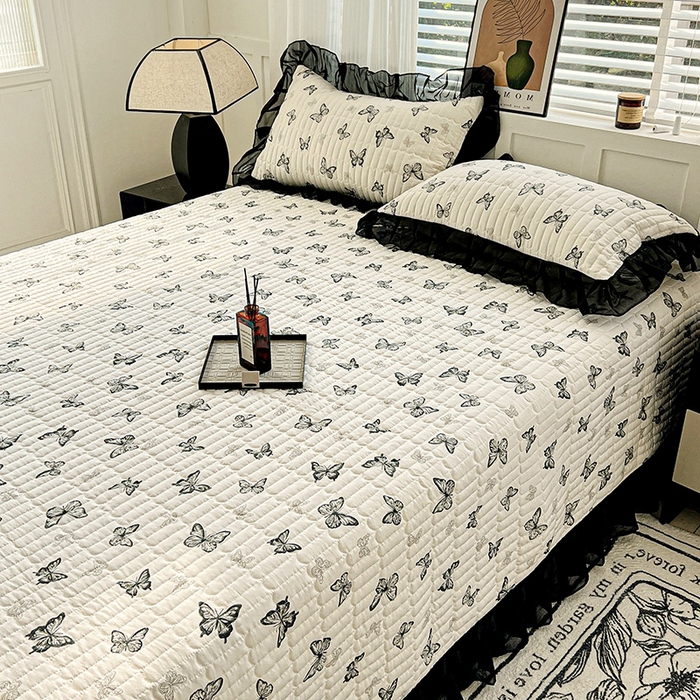 91家纺网 家纺一手货源 找家纺 （总）艾橙家纺2025新款法式赫本风水洗棉印花雪纺花边单床盖