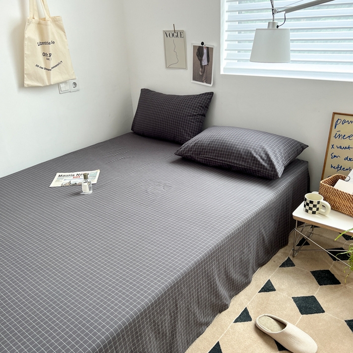 91家纺网 家纺一手货源 找家纺 2025新款水洗棉单床单 灰小方格