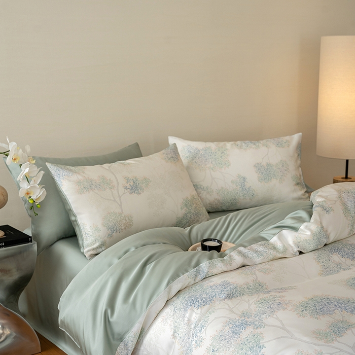 91家纺网 家纺一手货源 找家纺 咏绒家纺工厂店 2025新款60S奥地利兰精天丝数码印花暗合简约款系列四件套 如愿-绿