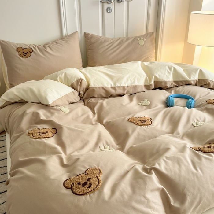 91家纺网 家纺一手货源 找家纺 锦觅2025新款奶油小清新毛巾绣全棉纯棉四件套（专版花型必须控价） 萌趣小熊