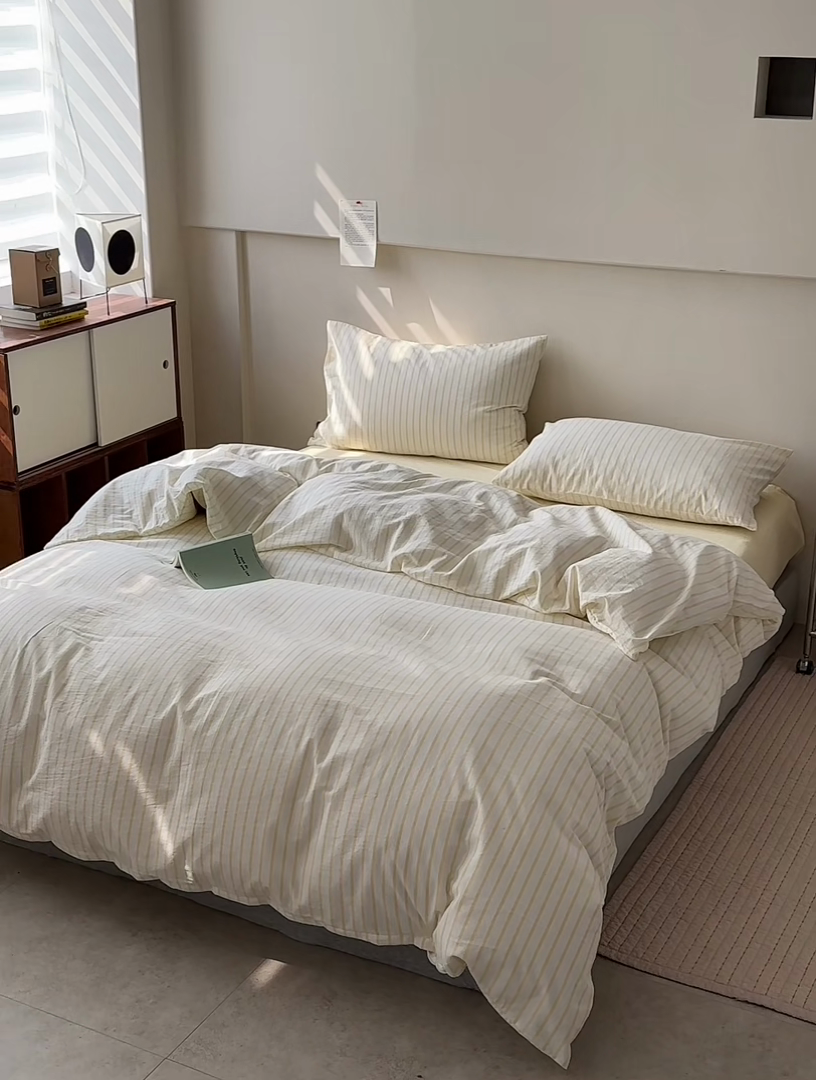 91家纺网 家纺一手货源 找家纺 水洗的故事 2025新款全棉色织水洗棉四件套 简序-米黄