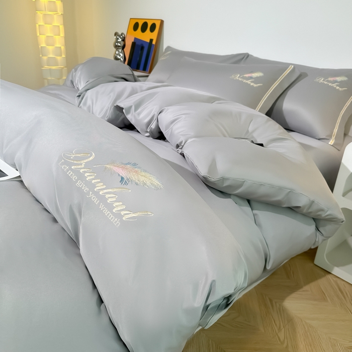 91家纺网 家纺一手货源 找家纺 （总）2025新款水洗冰丝刺绣四件套羽毛系列轻奢时尚北欧风床上用品学生宿舍三四件套