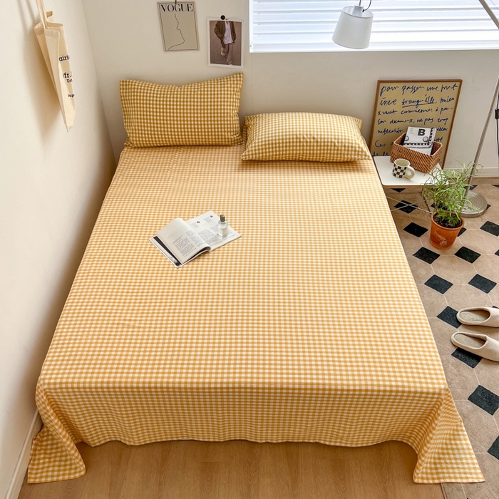 91家纺网 家纺一手货源 找家纺 2025新款水洗棉单床单 淡黄小格