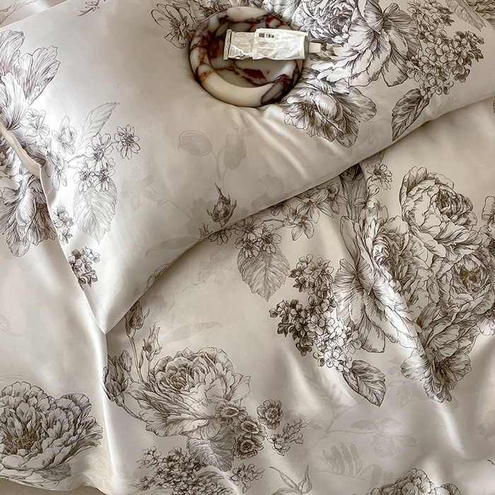 91家纺网 家纺一手货源 找家纺 咏绒家纺工厂店 2025新款60S奥地利兰精天丝数码印花暗合简约款系列四件套 沁香-咖