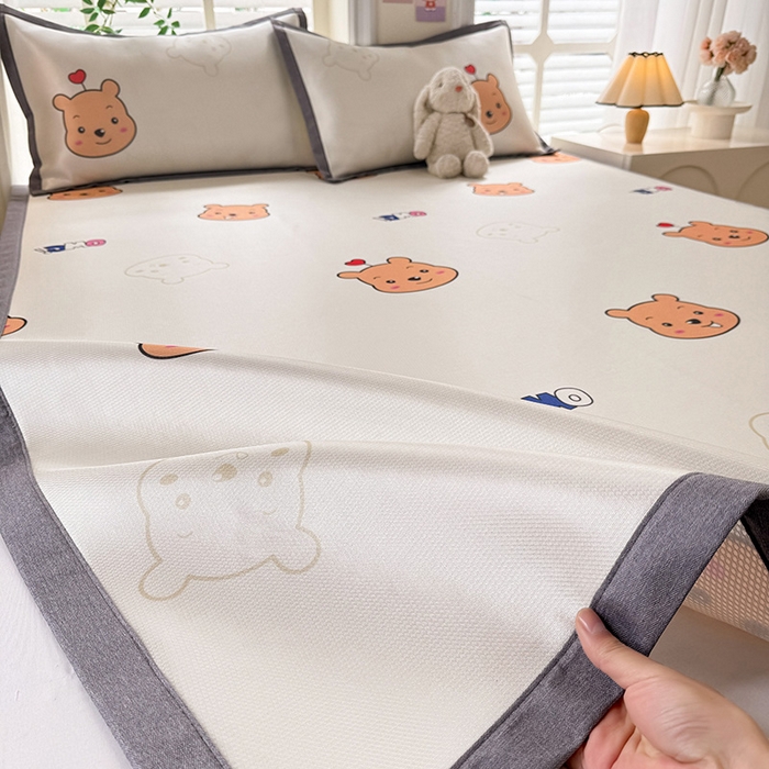 91家纺网 家纺一手货源 找家纺 518家纺 2025新款亲肤舒适A类碳光冰丝抗菌凉席【提供买家秀】席子【提供买家秀】-床笠款 维尼熊