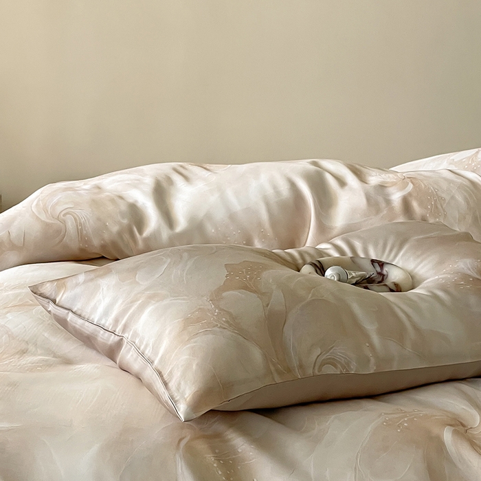 91家纺网 家纺一手货源 找家纺 咏绒家纺工厂店 2025新款60S奥地利兰精天丝数码印花暗合简约款系列四件套 莫斯-粉玉