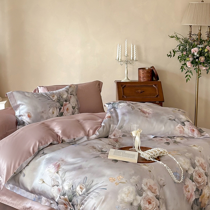 91家纺网 家纺一手货源 找家纺 2025新款60S奥地利兰精天丝数码印花宽边压线系列四件套 倾城-豆沙