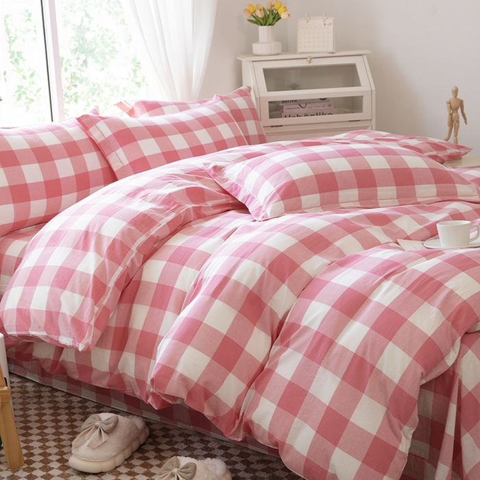 91家纺网 家纺一手货源 找家纺 木易家居 2025新款全棉色织水洗棉四件套 桃红中格