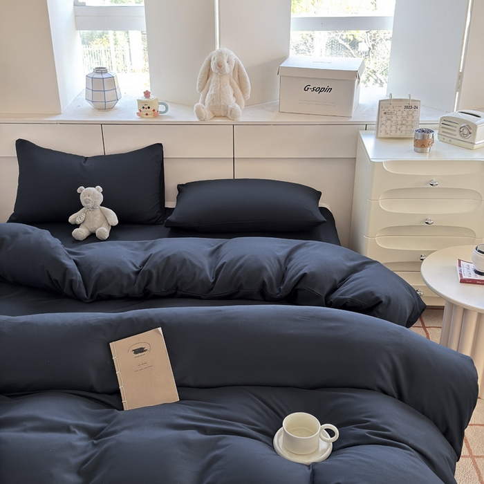 91家纺网 家纺一手货源 找家纺 可可家纺 2025新款ins风纯色磨毛简约水洗棉四件套亲肤床单被套三件套 纯藏青