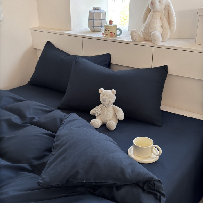 91家纺网 家纺一手货源 找家纺 可可家纺 2025新款ins风纯色磨毛简约水洗棉四件套亲肤床单被套三件套 纯藏青