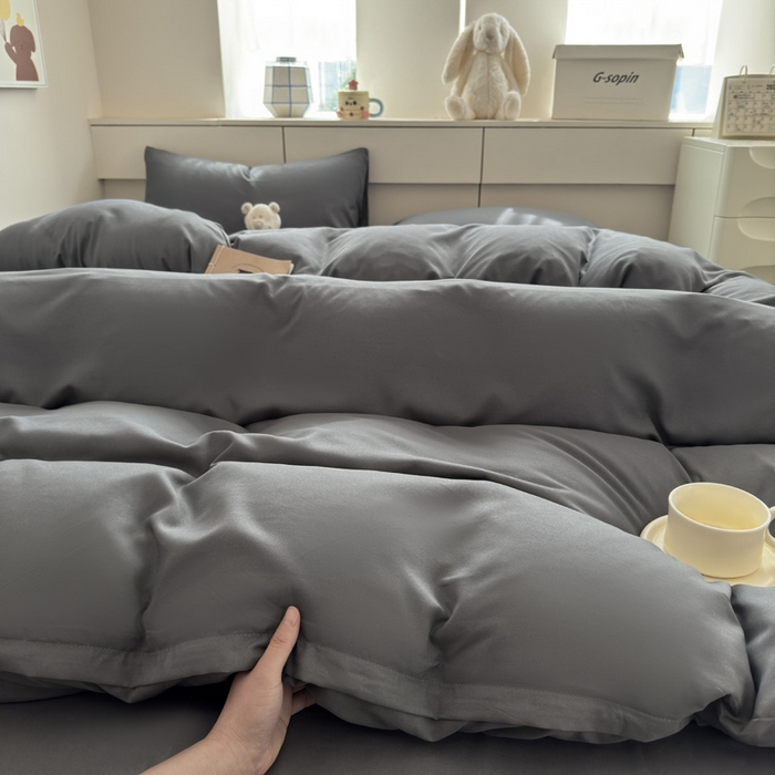 91家纺网 家纺一手货源 找家纺 可可家纺 2025新款ins风纯色磨毛简约水洗棉四件套亲肤床单被套三件套 纯深灰