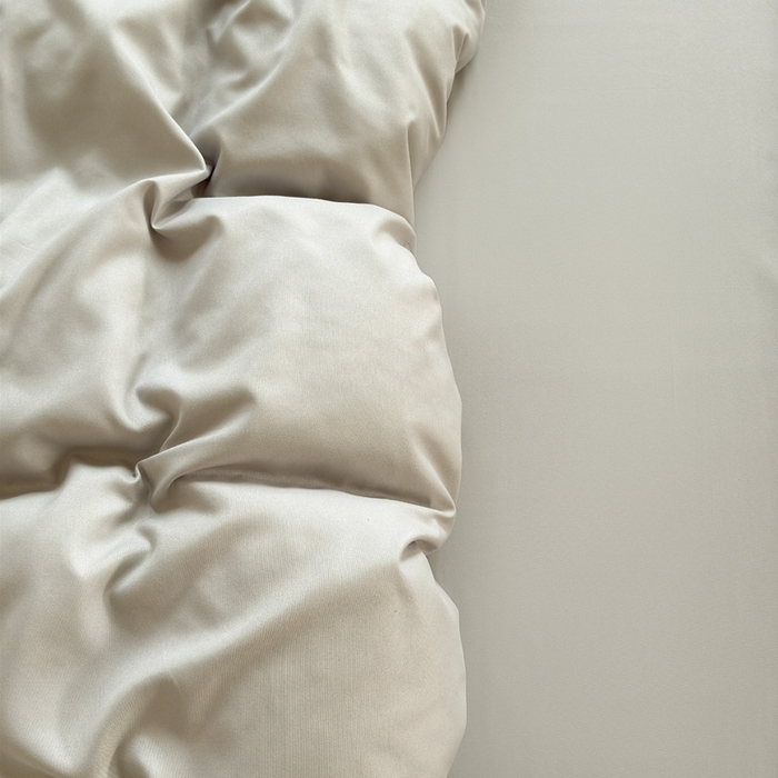 91家纺网 家纺一手货源 找家纺 可可家纺 2025新款ins风纯色磨毛简约水洗棉四件套亲肤床单被套三件套 纯银灰