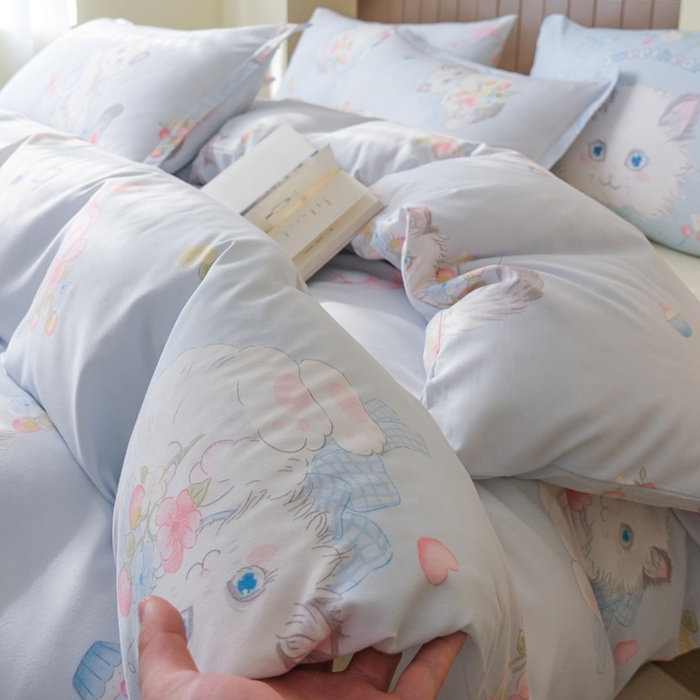 91家纺网 家纺一手货源 找家纺 布可家纺 2025新款水洗棉印花四件套系列 萝莉猫