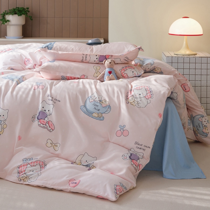 91家纺网 家纺一手货源 找家纺 布可家纺 2025新款水洗棉印花四件套系列 你好凯蒂