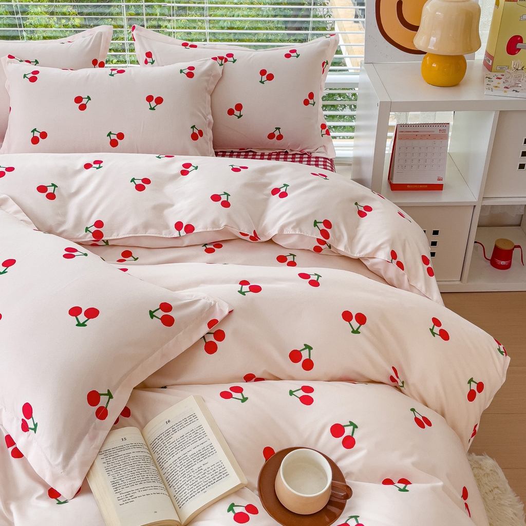 91家纺网 家纺一手货源 找家纺 布可家纺 2025新款水洗棉印花四件套系列 小樱桃