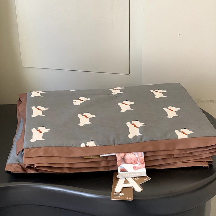 91家纺网 家纺一手货源 找家纺 汇庭 2025新款长绒棉夏被系列 查理狗