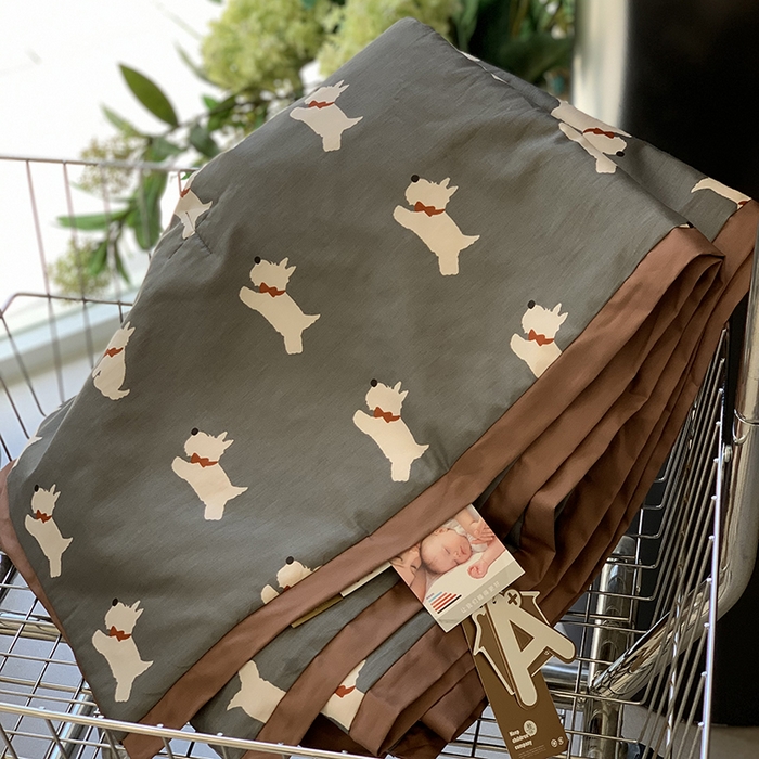 91家纺网 家纺一手货源 找家纺 汇庭 2025新款长绒棉夏被系列 查理狗