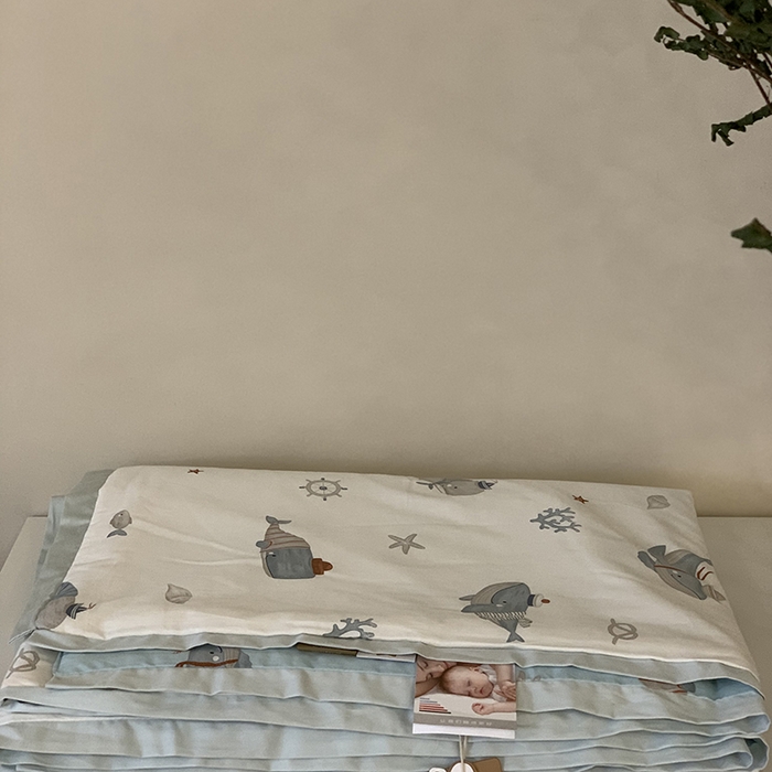 91家纺网 家纺一手货源 找家纺 汇庭 2025新款长绒棉夏被系列 鲸鱼长官