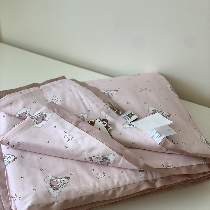 91家纺网 家纺一手货源 找家纺 汇庭 2025新款长绒棉夏被系列 甜心兔