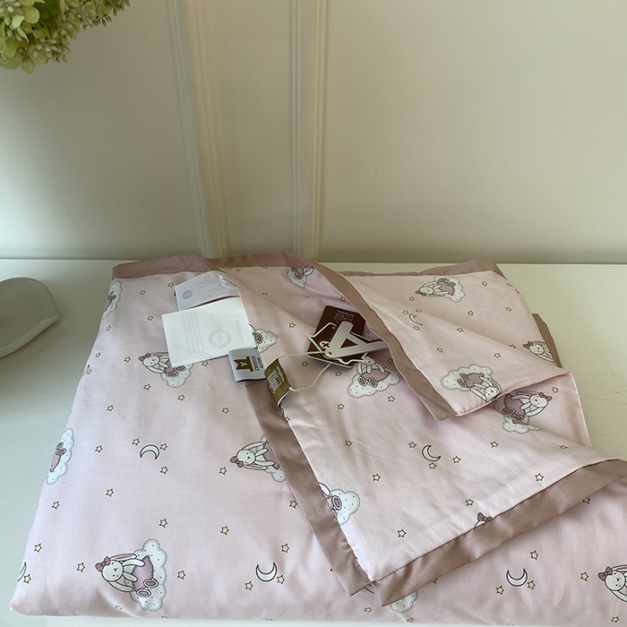 91家纺网 家纺一手货源 找家纺 汇庭 2025新款长绒棉夏被系列 甜心兔