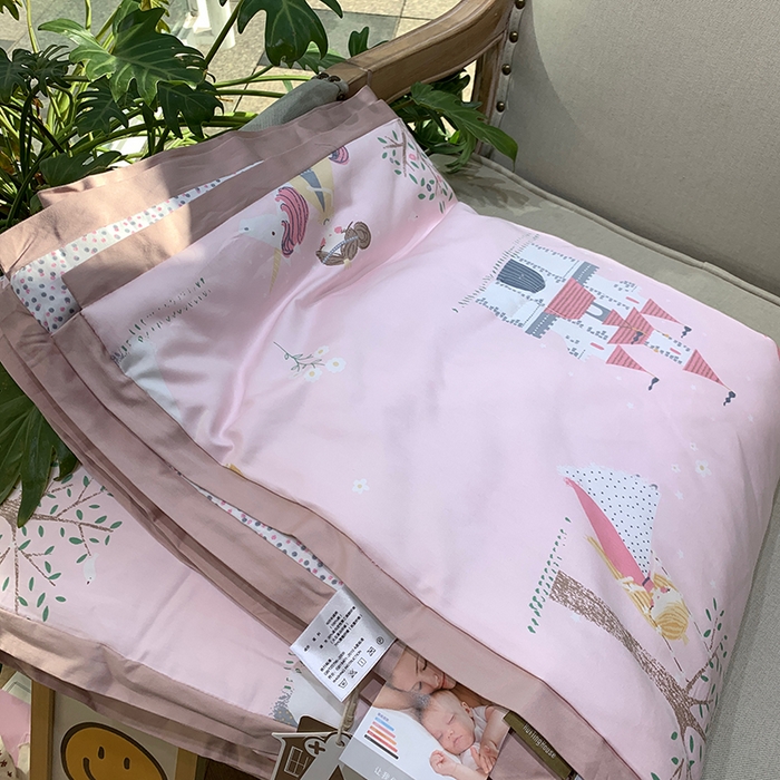 91家纺网 家纺一手货源 找家纺 汇庭 2025新款长绒棉夏被系列 小公主