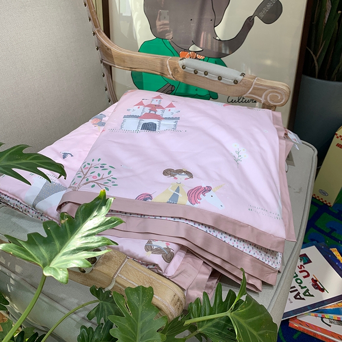 91家纺网 家纺一手货源 找家纺 汇庭 2025新款长绒棉夏被系列 小公主