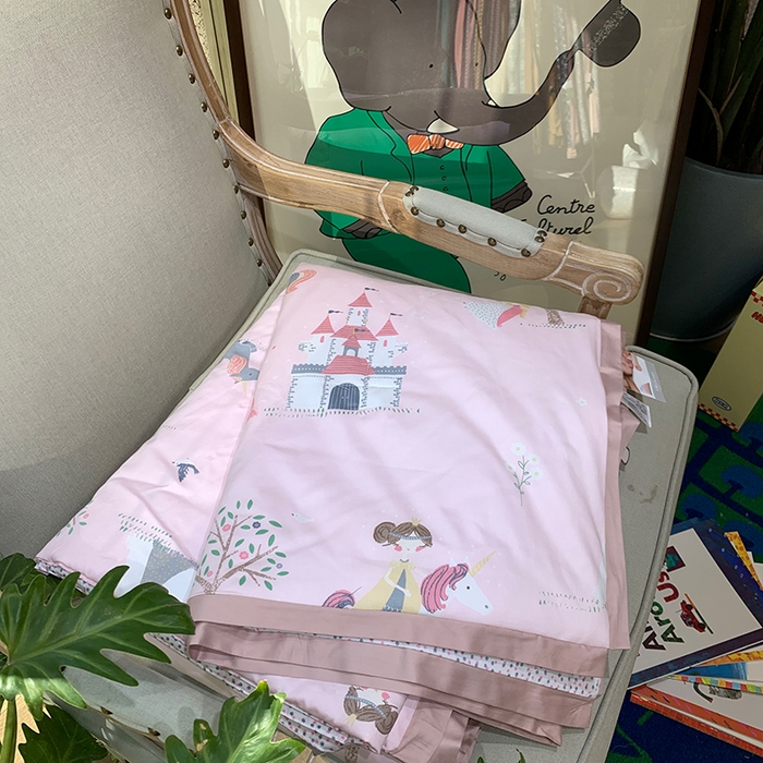 91家纺网 家纺一手货源 找家纺 汇庭 2025新款长绒棉夏被系列 小公主