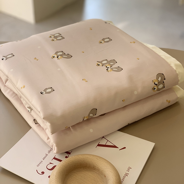 91家纺网 家纺一手货源 找家纺 汇庭 2025新款长绒棉夏被系列 小企鹅