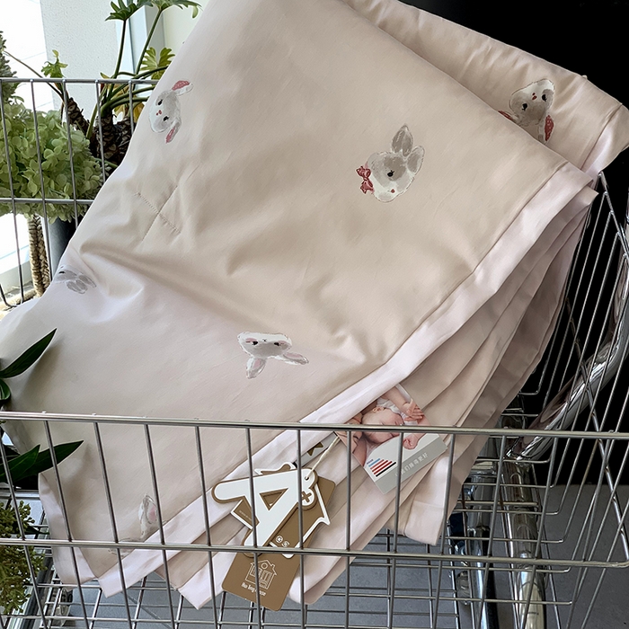 91家纺网 家纺一手货源 找家纺 汇庭 2025新款长绒棉夏被系列 脏脏兔