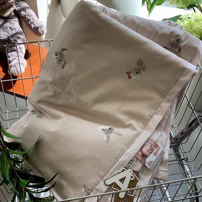 91家纺网 家纺一手货源 找家纺 汇庭 2025新款长绒棉夏被系列 脏脏兔