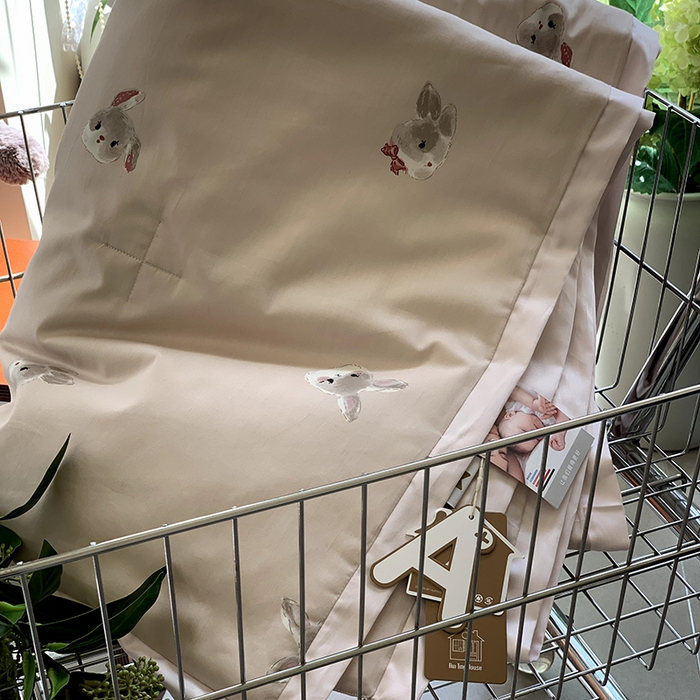 91家纺网 家纺一手货源 找家纺 汇庭 2025新款长绒棉夏被系列 脏脏兔